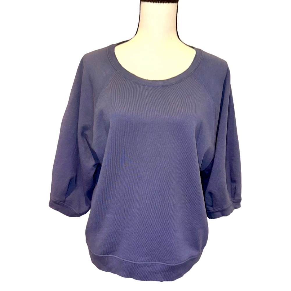 AMO Eileen vintage style short sleeve sweatshirt women’s size medium